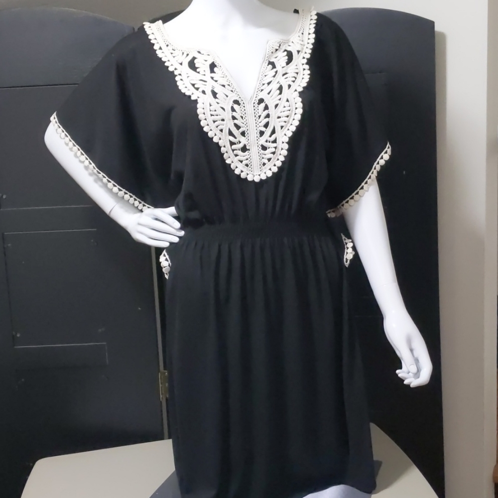 Candies Black and White Sun Dress 🔷️5/$25🔷️